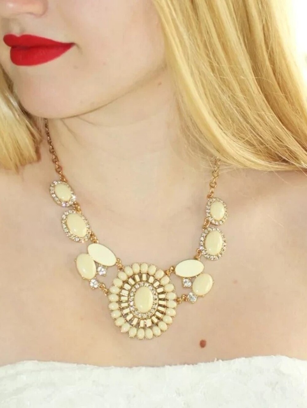 KATE SPADE CAPRI GARDEN STATEMENT NECKLACE - Picture 11 of 12